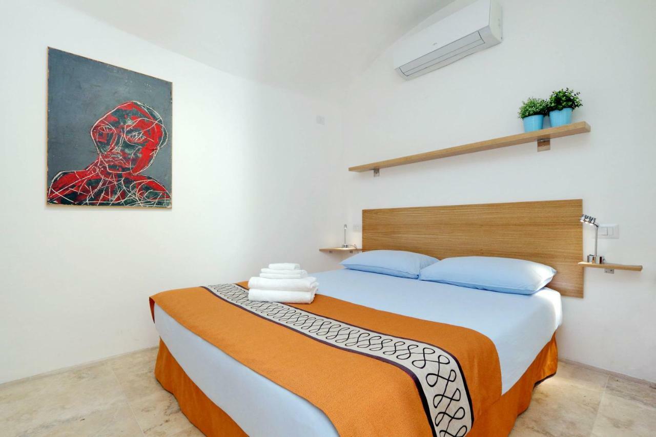 Design Loft Campo Dei Fiori Apartment Rom